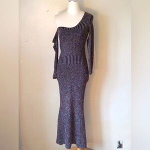 #5 One Shoulder Long Sleeve Shiny Dress !
